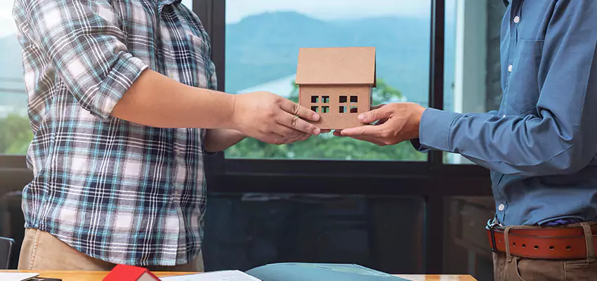 How We Determine Your Sell House with Reverse Mortgage Offer in East Hampton, NY?